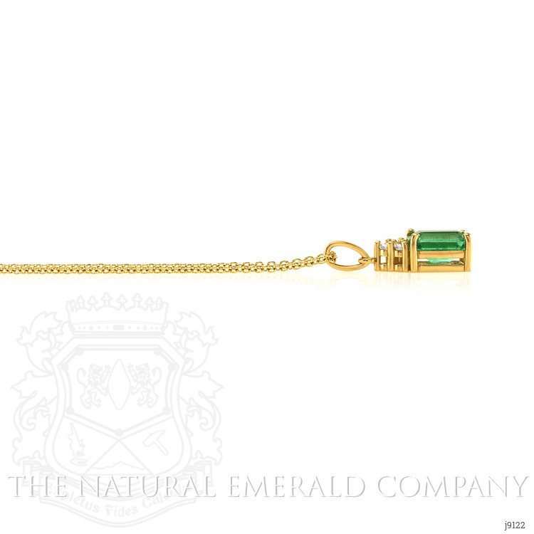1.31 Ct. Emerald Natural Diamond Pave Pendant, 18K Yellow Gold