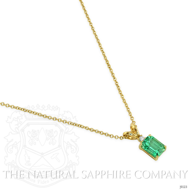 1.01 Ct. Emerald Natural Diamond Pendant, 18K Yellow Gold