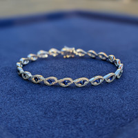 1.91 Ct.Tw. Sapphire 18K White Gold bracelet