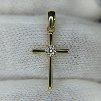 0.06 Ct. Natural Diamond Accent Stones Pendant, 18K Yellow Gold Life Style