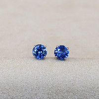 2.00&nbsp;Ct.Tw.Total Carat Weight Blue Sapphire Studs Earrings, 14K White Gold Life Style