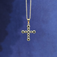 0.66 Ct. Blue Sapphire Bezel Pendant, 18K White Gold Life Style