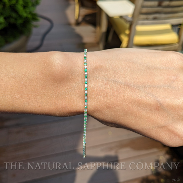 0.84 Ct.Tw. Emerald Natural Diamond Tennis/Line Bracelet, 14K Yellow Gold