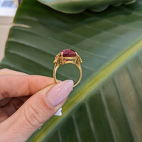 8.05 Ct. Rubellite Tourmaline Sapphire Antique Style Ring, 18K Yellow Gold Life Style