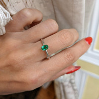 18K White Gold Solitaire Ring Setting Life Style