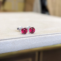 14K White Gold Studs Earrings Setting Life Style