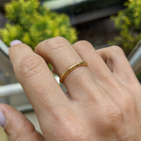 18K White Gold Antique Style Plain Band Life Style