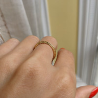 18K White Gold Antique Style Plain Band Life Style