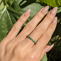 18K White Gold Emerald Pave Wedding Band Image
