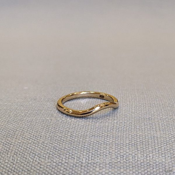 14K Yellow Gold Curved Plain Band