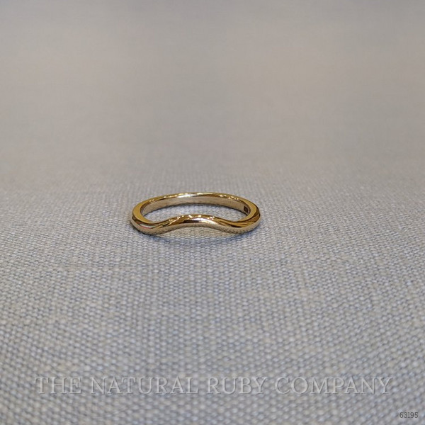 14K White Gold Curved Plain Band