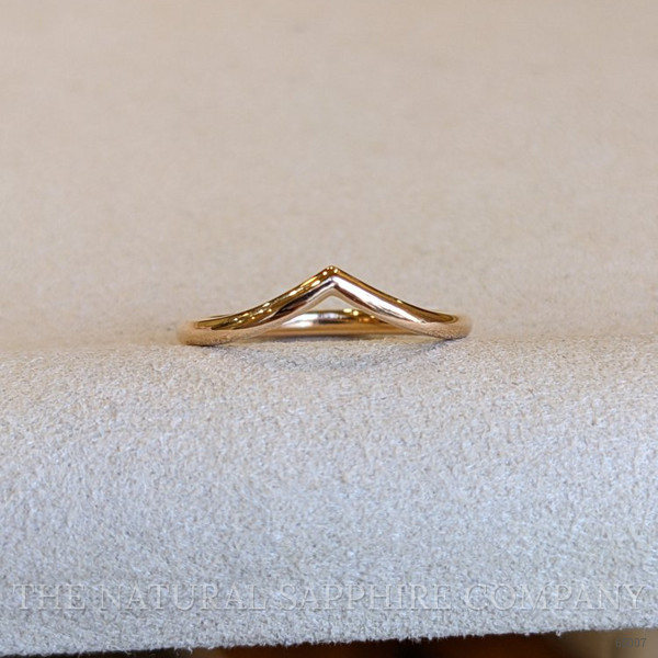 14K White Gold Curved Plain Band