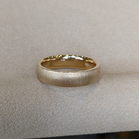 18K White Gold Men's Plain Band Life Style