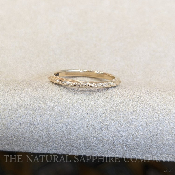 18K Yellow Gold Antique Style Plain Band