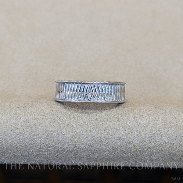 14K Yellow Gold Antique Style Plain Band