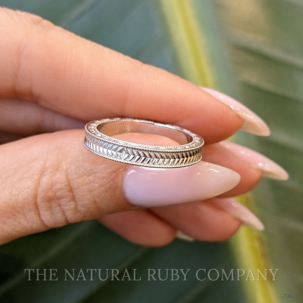 14K White Gold Antique Style Plain Band