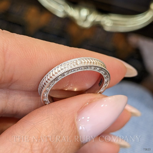 14K White Gold Antique Style Plain Band