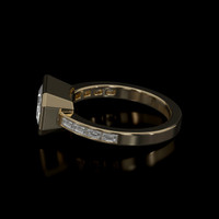 2.52 Ct. Sapphire Ring, 18K Yellow Gold 4