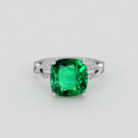 4.55 Ct. Emerald Ring, Silver 1