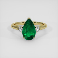 2.20 Ct. Emerald Ring, 18K Yellow Gold 1