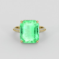 7.33 Ct. Emerald Ring, 18K Yellow Gold 1