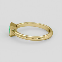 0.84 Ct. Emerald Ring, 18K Yellow Gold 4