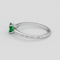 0.44 Ct. Emerald Ring, Silver 4