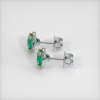 <span>0.91</span>&nbsp;<span class="tooltip-light">Ct.Tw.<span class="tooltiptext">Total Carat Weight</span></span> Emerald Earrings, 18K Yellow Gold 3