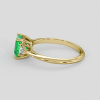 1.03 Ct. Emerald Ring, 18K Yellow Gold 4