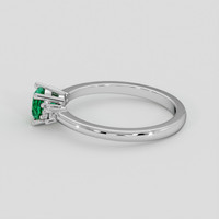 0.45 Ct. Emerald Ring, Silver 4