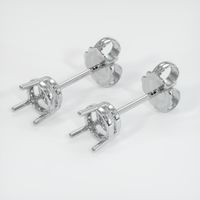 18K White Gold Studs Earring Setting Video