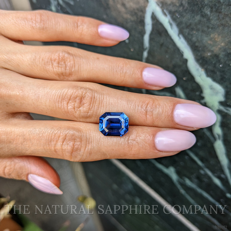7.98 Ct. Blue Sapphire from Ceylon (Sri Lanka)