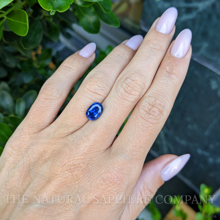 3.54 Ct. Color Change Sapphire from Ceylon (Sri Lanka)