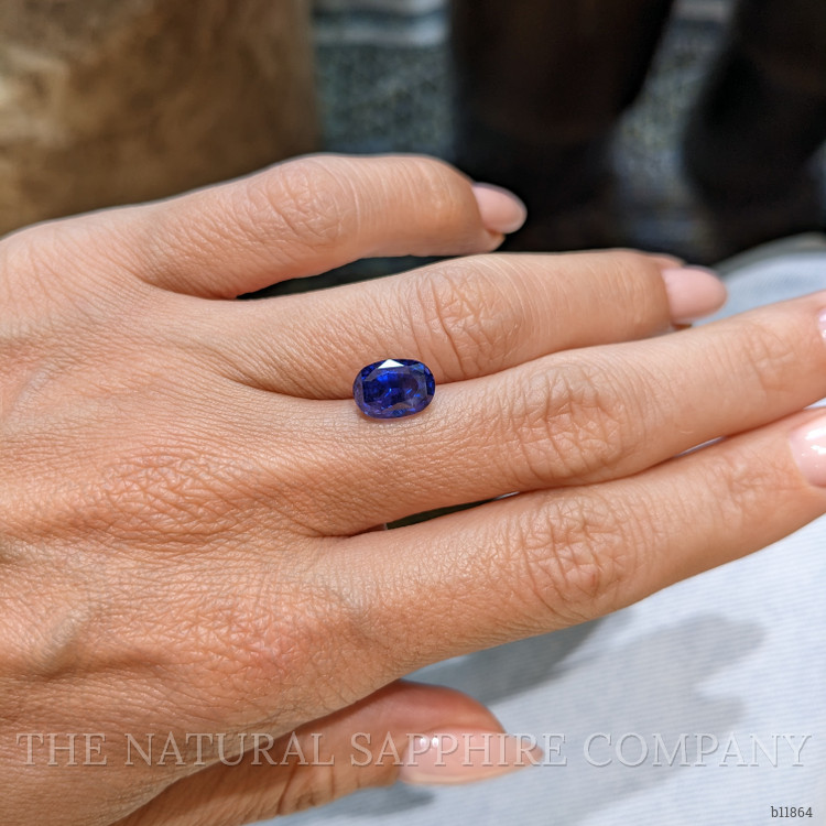 3.54 Ct. Color Change Sapphire from Ceylon (Sri Lanka)