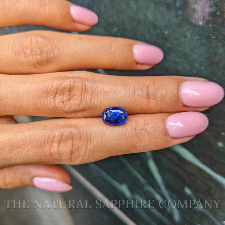 3.54 Ct. Color Change Sapphire from Ceylon (Sri Lanka)