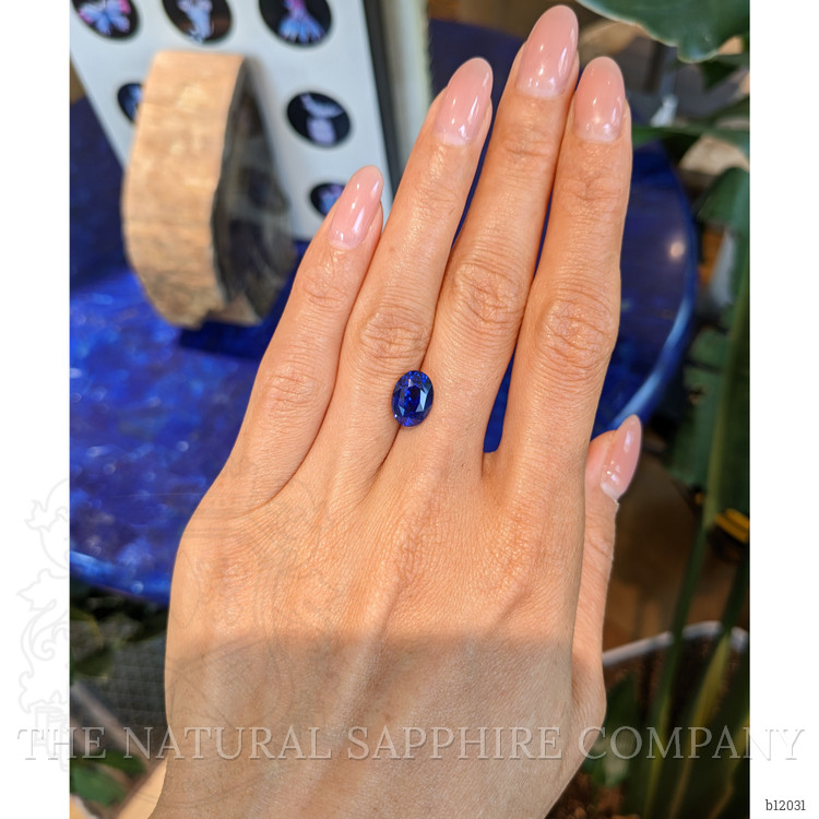 4.07 Ct. Blue Sapphire from Ceylon (Sri Lanka)