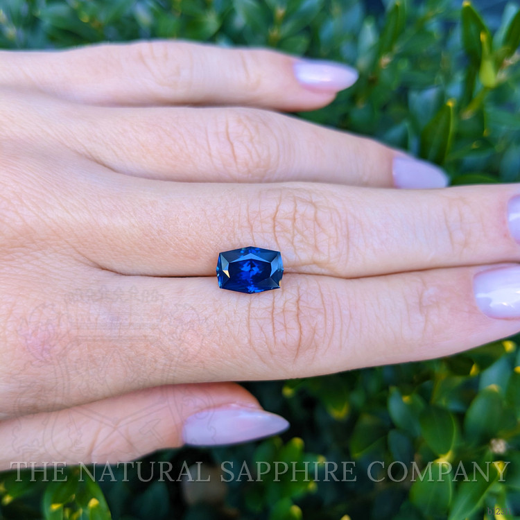 3.87 Ct. Blue Sapphire from Montana