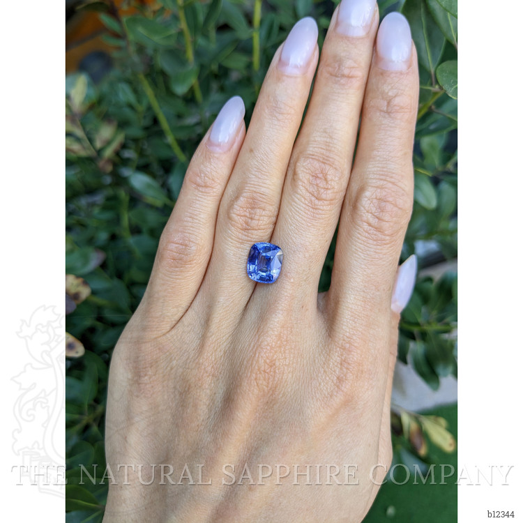 4.58 Ct. Blue Sapphire from Ceylon (Sri Lanka)