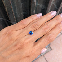 1.08 Ct. Blue Sapphire from Ceylon (Sri Lanka) Life Style