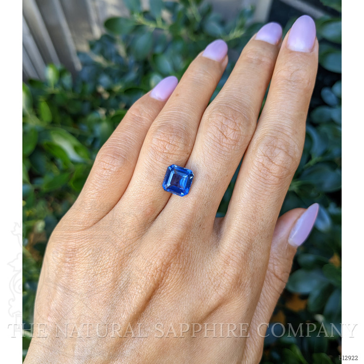4.08 Ct. Blue Sapphire from Ceylon (Sri Lanka)