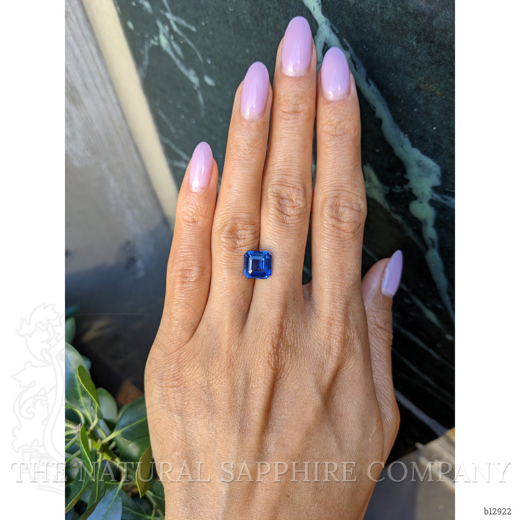 4.08 Ct. Blue Sapphire from Ceylon (Sri Lanka)