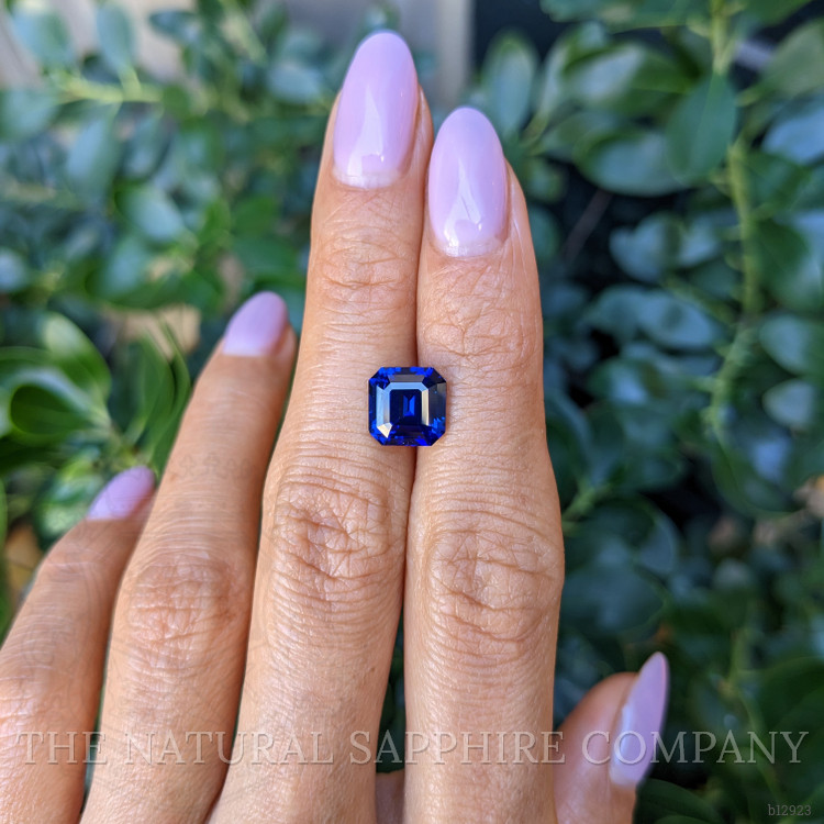 4.08 Ct. Blue Sapphire from Ceylon (Sri Lanka)