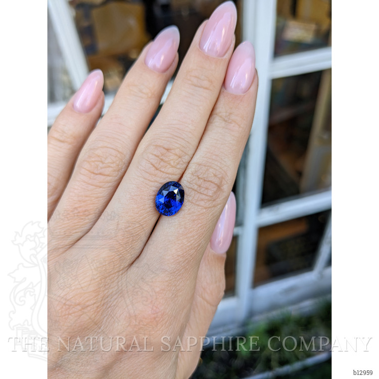 4.59 Ct. Blue Sapphire from Ceylon (Sri Lanka)