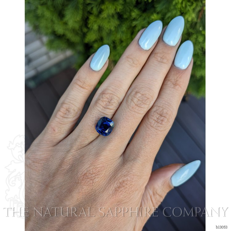 5.69 Ct. Blue Sapphire from Ceylon (Sri Lanka)