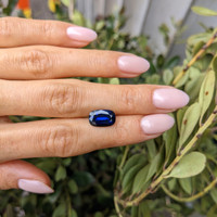 3.99 Ct. Blue Sapphire from Ceylon (Sri Lanka) Life Style