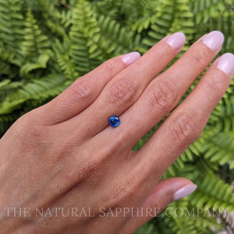 1.03 Ct. Blue Sapphire from Ceylon (Sri Lanka)