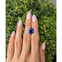 6.08 Ct. Blue Sapphire from Ceylon (Sri Lanka) Life Style