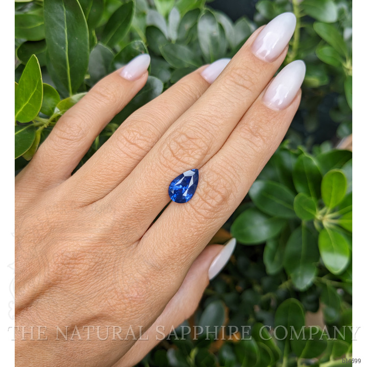 3.07 Ct. Blue Sapphire from Ceylon (Sri Lanka)