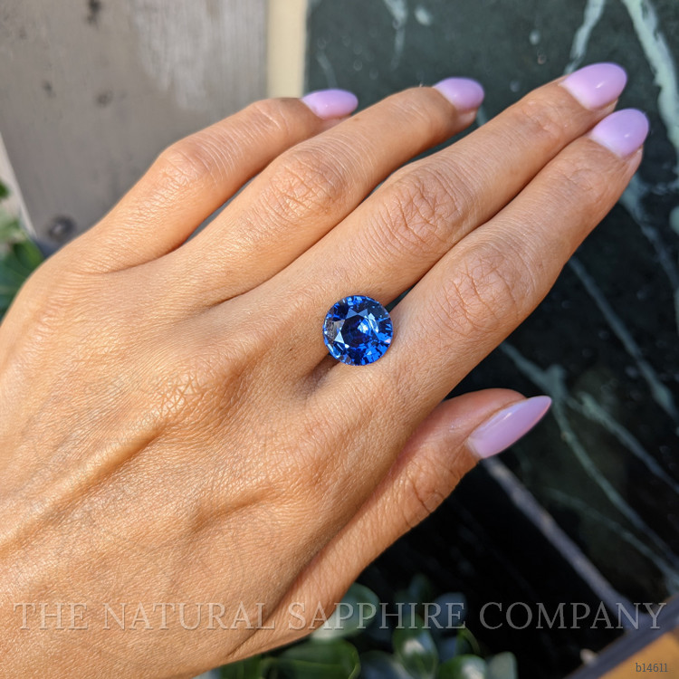 7.58 Ct. Blue Sapphire from Ceylon (Sri Lanka)