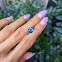 3.03 Ct. Blue Sapphire from Ceylon (Sri Lanka) Life Style